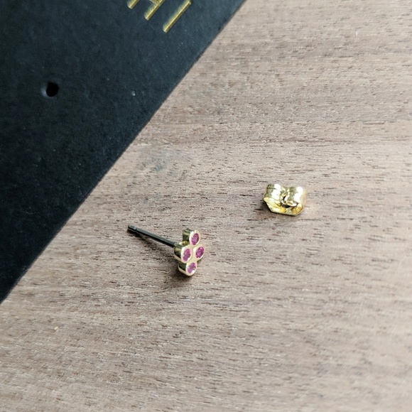 NWT Shashi 18k Gold P. Dainty Noa Crystal Studs - Picture 3 of 4